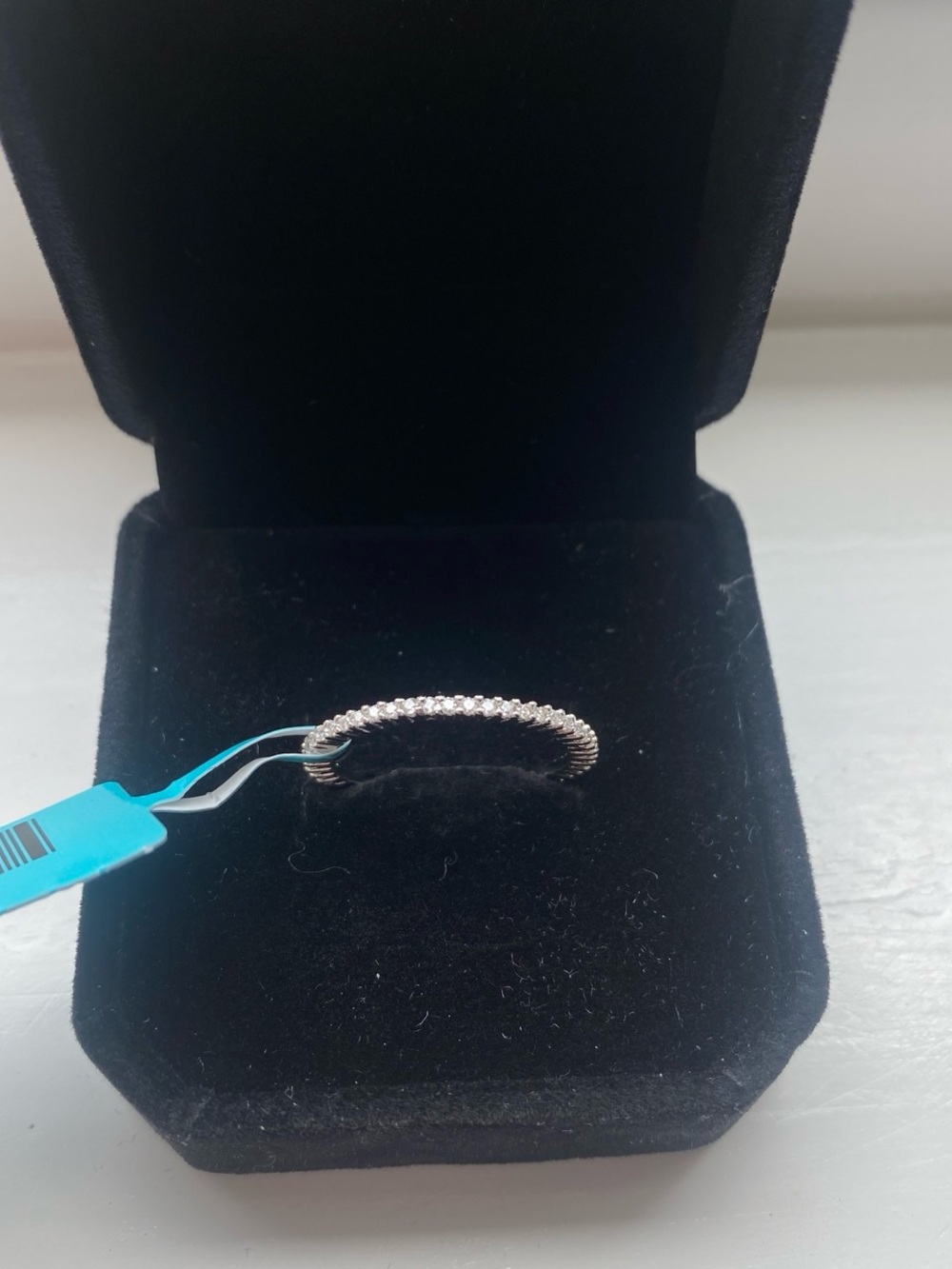 Dainty Moissanite Eternity Band Ring Size 6